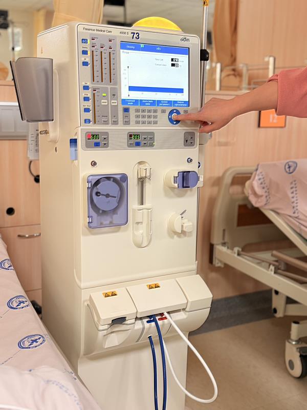 「居家血液透析（Home Hemodialysis, HHD）」設備。