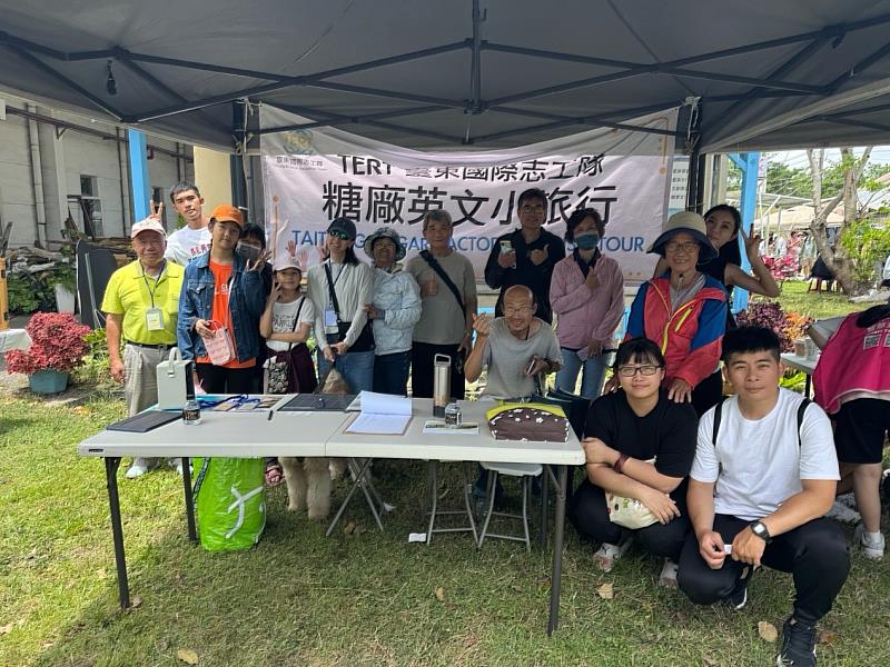 打造雙語觀光！ 臺東國際志工英語導覽驚豔「東糖生活節」