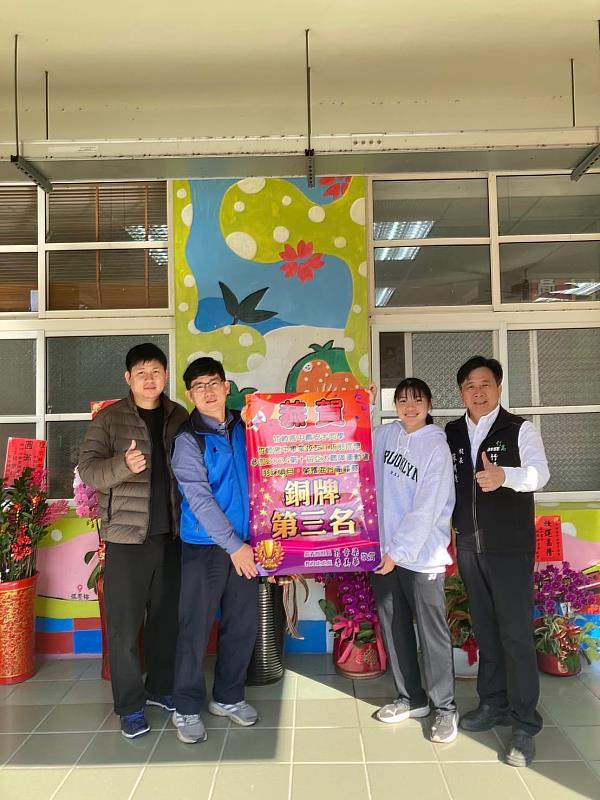 嘉義縣竹崎高中蕭安宇榮獲2026總統教育獎