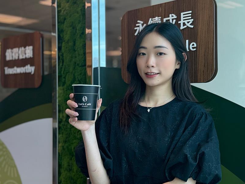 市調更顯示有7成消費者同意Let's Café是目前最好喝的便利商店咖啡此說法。