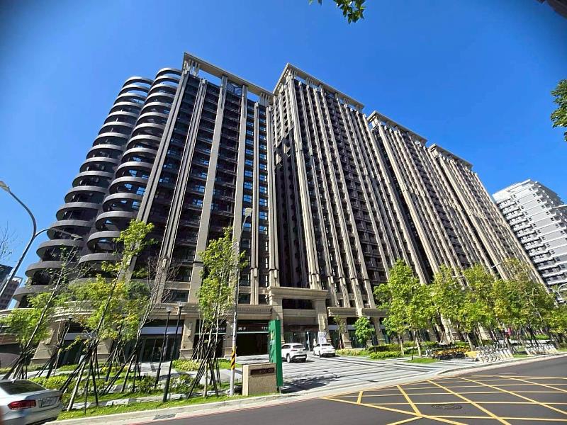 新北市今正式公告115年首批社宅招租，圖為土城員和2號社宅。（新北住都中心提供）