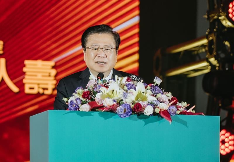 台灣人壽許舒博董事長期許發揮Team Taiwanlife精神,成為中國信託大引擎守護客戶。/台灣人壽提供