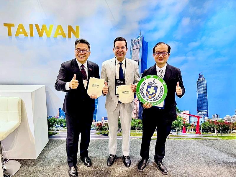 亞洲大學與駐邁阿密台北經濟文化辦事處及美方學校代表交流，探討未來臺美高教與人才合作方向。
