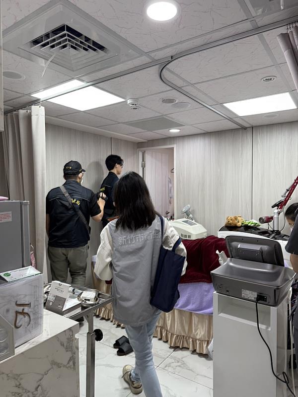衛生局前往轄內醫美診所進行醫療隱私與診療空間安全查核
