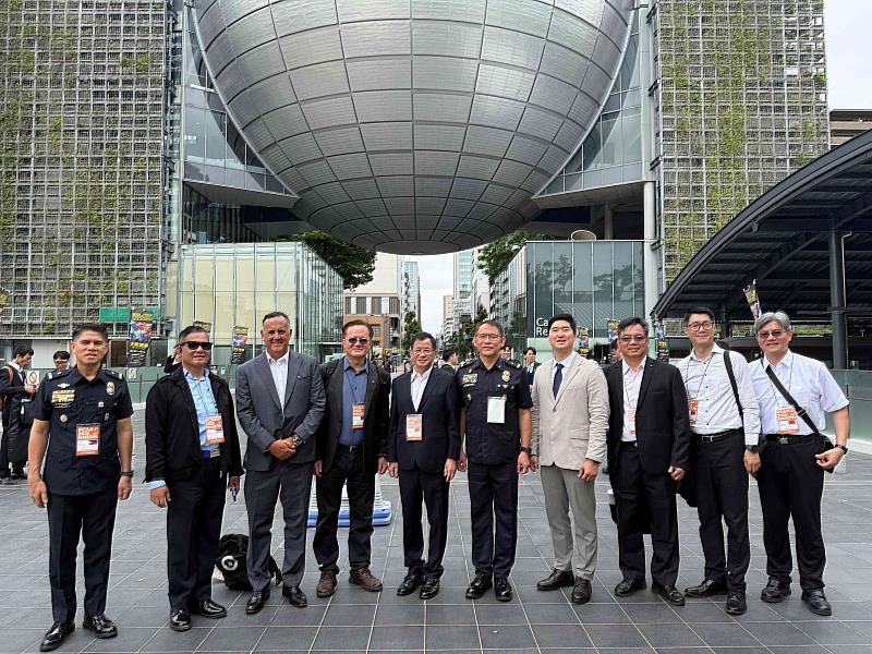 新北市為深化國際災害防救合作交流，今（29）日由新北市及消防署等我國消防機關代表，共同出席於日本名古屋舉辦之亞洲消防首長協會（IFCAA）第34屆大會。