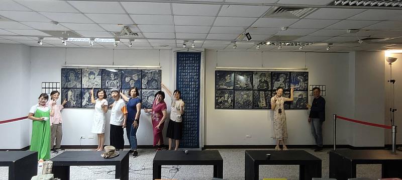 藍染作品展現生活與人文故事。