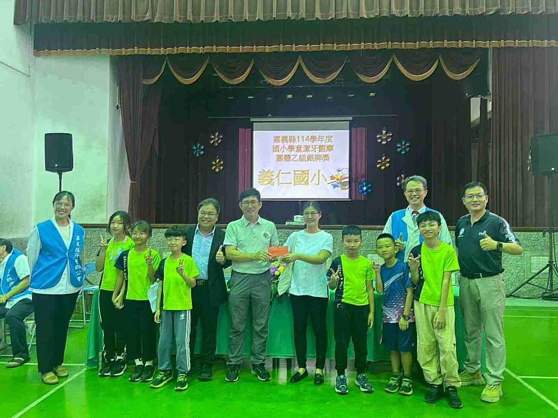 學童潔牙觀摩比賽 親師生齊心守護口腔健康