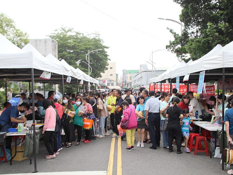 水上瓜瓜節熱鬧登場 職農市集結合食農教育吸引民眾參與