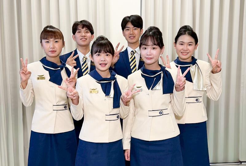 朝陽科大航空運務系在104人力銀行 Instagram Reels 亮點科系介紹，有41.8萬觀看次數，人氣居高不下。