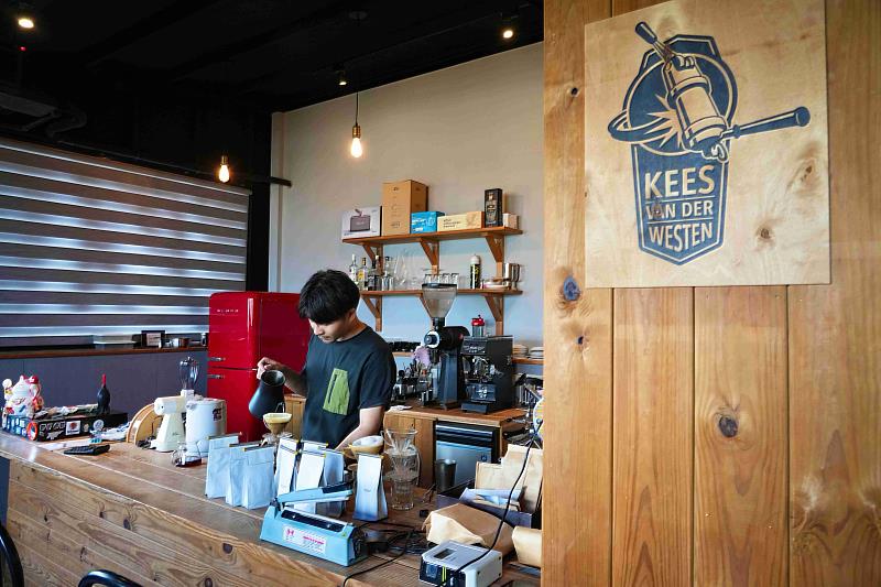 在嘉義找到放鬆節奏 平原稻景咖啡館打造最療癒午後時光
