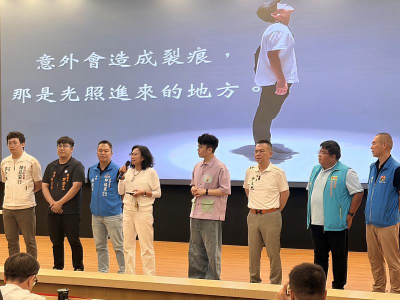 苗栗縣政府辦理「青年職人講座」 跨界名人黃豪平分享人生路 激發在地青年新思維