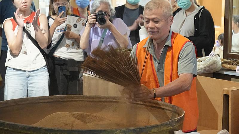 嘉義雲霄厝（溫蕉厝）「香腳花」傳統技藝。