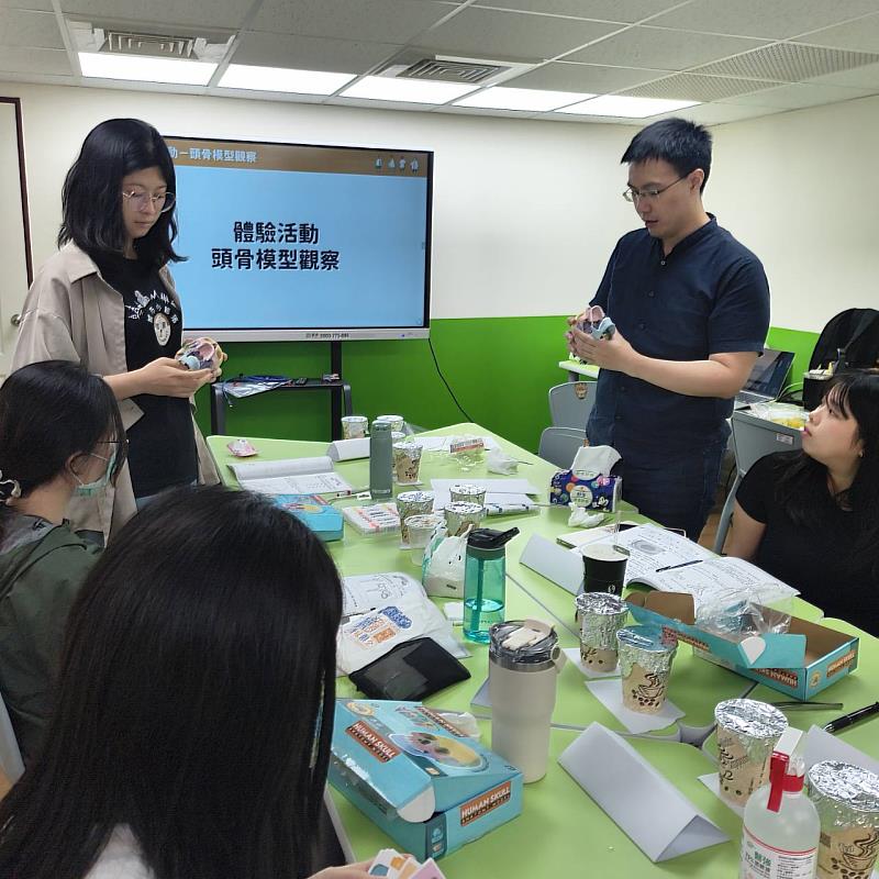 TKB千碩創新教育醫學人文營高雄師培啟動。
