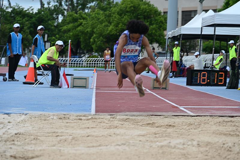 台東縣115全縣運動會5日登場，饒慶鈴縣長歡迎鄉親到場加油。（資料照片）