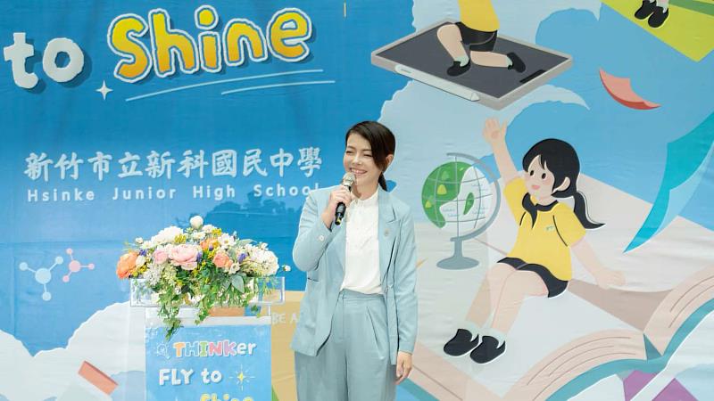 高虹安市長出席新科國中畢業典禮。
