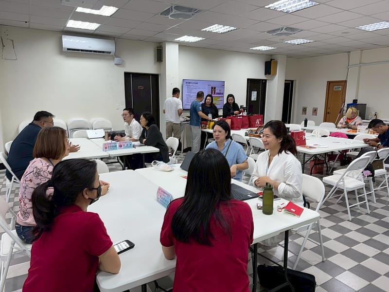 本次商機媒合會邀請金門優選合作業者參與，與縣府攜手將金門在地好物拓銷到更多元的電商通路。