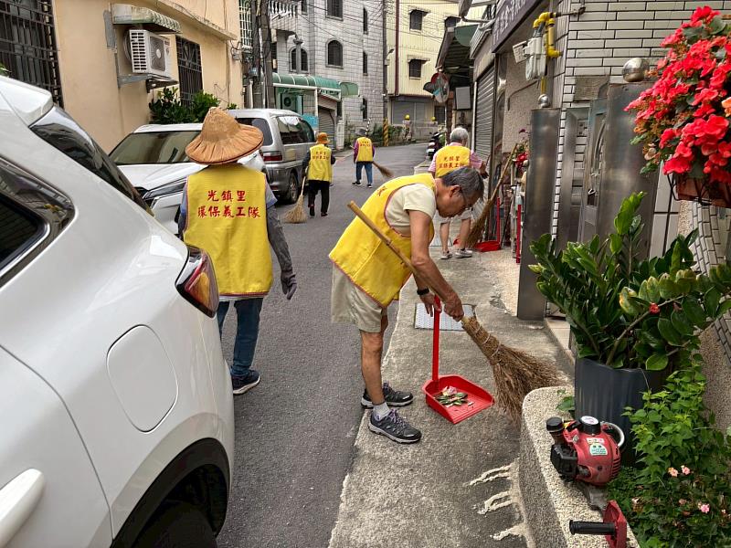 世界環境日齊守護！竹市1,300餘名志工掃街淨城展現環保行動力