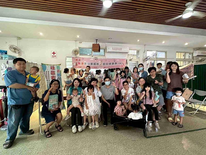 全家健康總動員 竹崎假日篩檢服務扶老攜幼顧健康