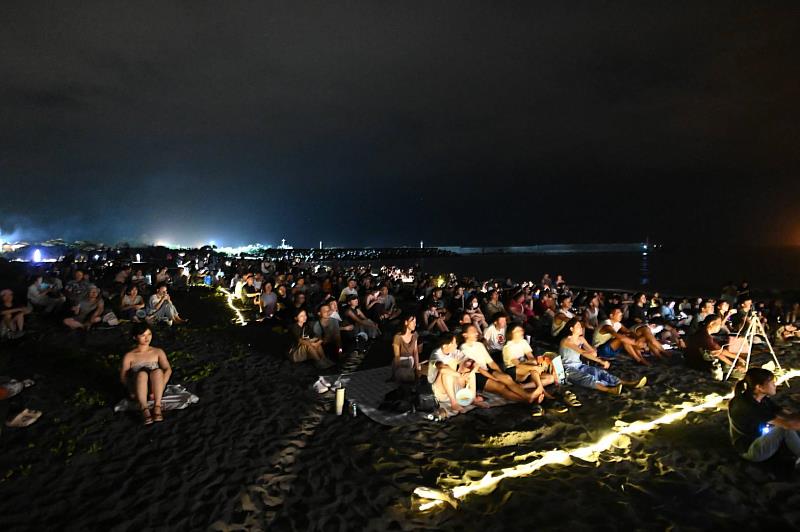 金曲準歌后洪佩瑜金樽開唱吸引2千人共賞 台東最美星空揭開夏夜序幕