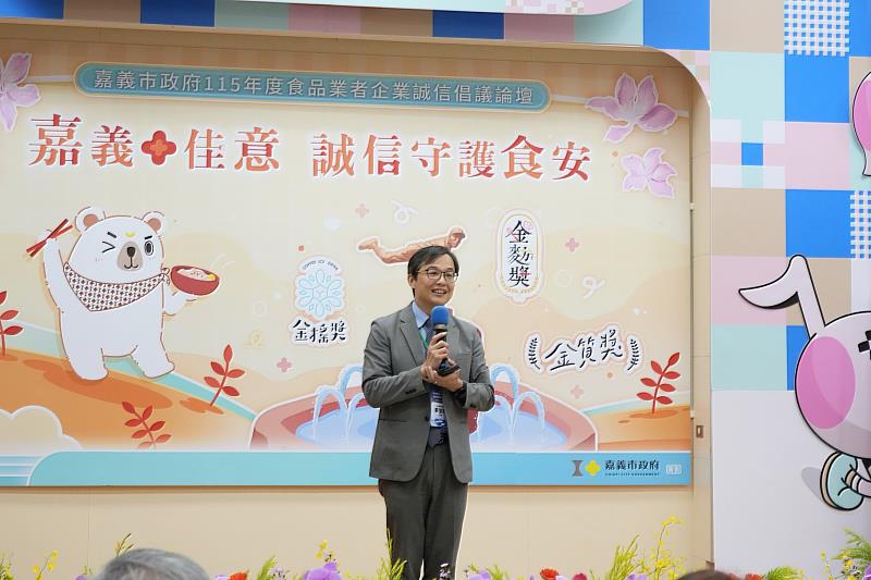 食藥署署長姜至剛。