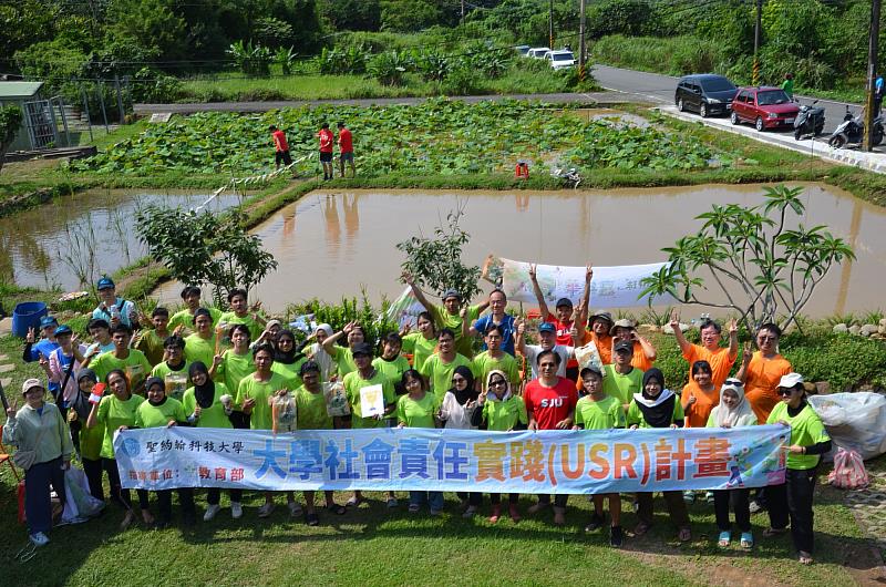 聖約翰科技大學與農情食課教育推廣學會在石門區日月輝映有機農場盛大舉辦「2026年第5屆水梯田排球嘉年華暨食農教育活動」。