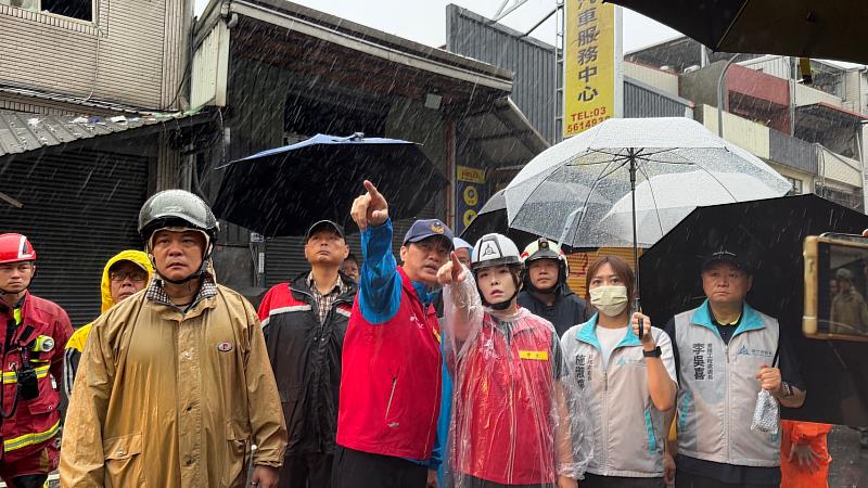 高翠路疑似瓦斯氣爆釀重大傷亡 高虹安勘災指示全力救援安置與協助善後