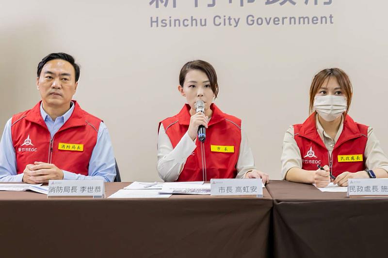 高虹安市長說明災情。