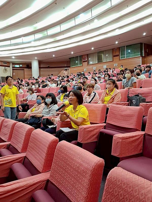 智慧科技輔具7月上路 嘉義縣衛生局率先培訓長照人員