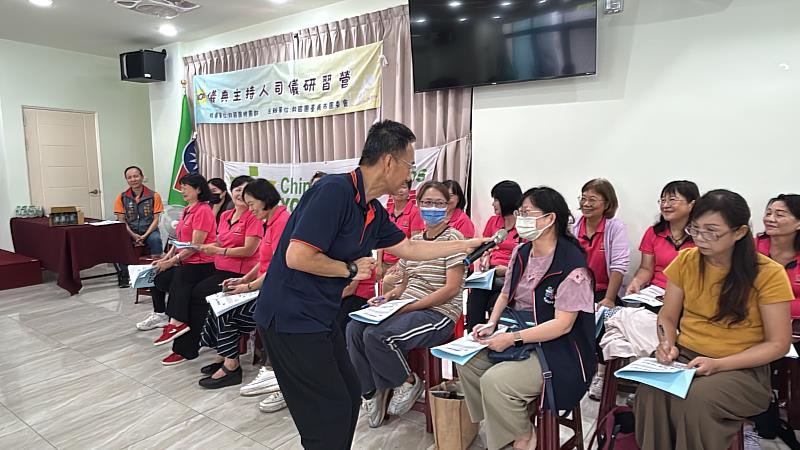 臺南市救國團辦理儀典主持人司儀研習營 培育專業主持人才