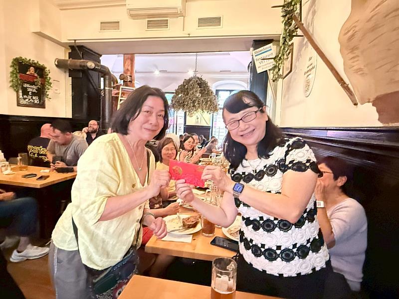 2026年歐洲校友會年度聚會於德國海德堡舉行，文藻莊慧玲校長率團隊參加，凝聚校友情誼。
