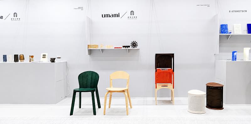 特別企劃展「Meet Design」由日本設計品牌 100percent 創辦人暨策展人Nobukuni Tsuboi坪井信邦擔任策劃,本屆共集結36個設計品牌參與展出。