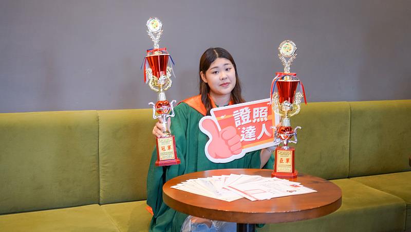 崑大港生林曉晴斬獲21張證照,跨域深耕錄取成大環工博士班。