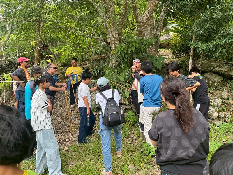 打破限制！臺東6年雲端「同窗畢業」實體相見歡 數學與閱讀計畫點亮孩子學習路