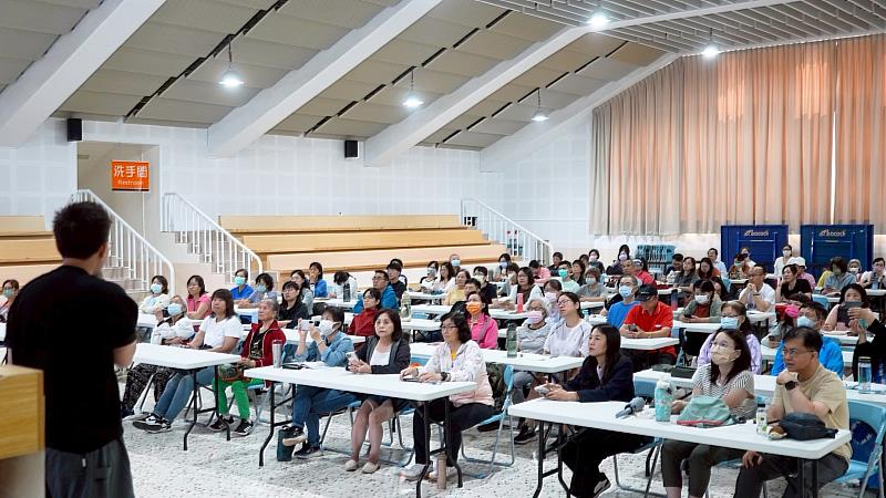 運動營養師「叮噹」嘉義開講