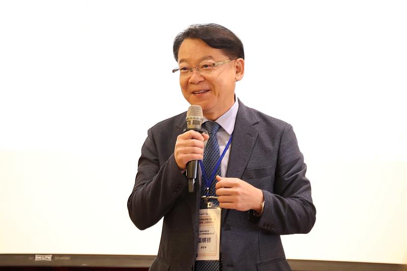 東海歷史系校友、僑泰高中校長暨全國私立中學聯盟輪值主席温順德，以「從高中端看東海招生挑戰與建言」為題分享觀察與建議。
