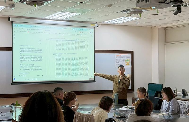 工作坊課程結合AI理論與實務案例，提升學員數位素養與應用能力。