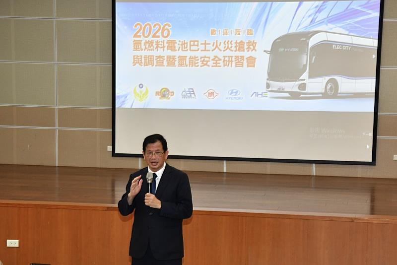 消防局長陳崇岳開場致詞。