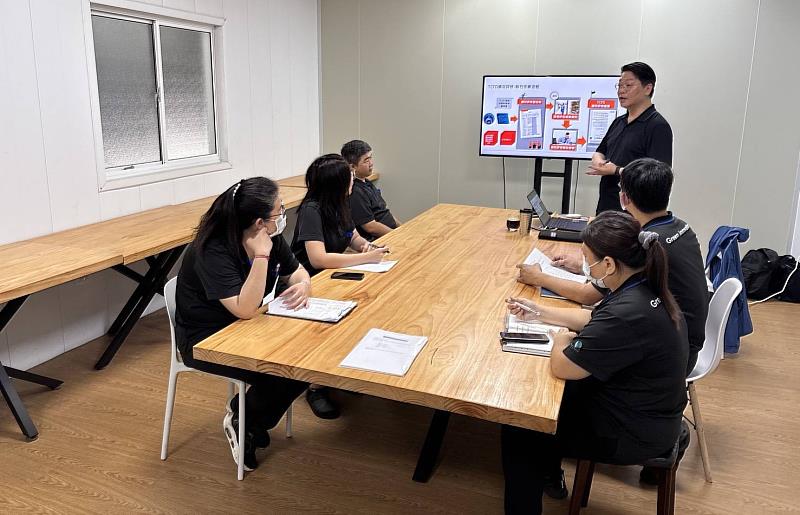 中彰投分署推動「企業人力資源提升計畫」,助歆錡科技系統性導入內部訓練課程,落實雙軸轉型。
