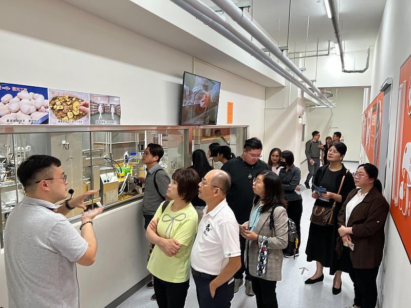 實地訪視圓寶冷凍智慧化產線流程。