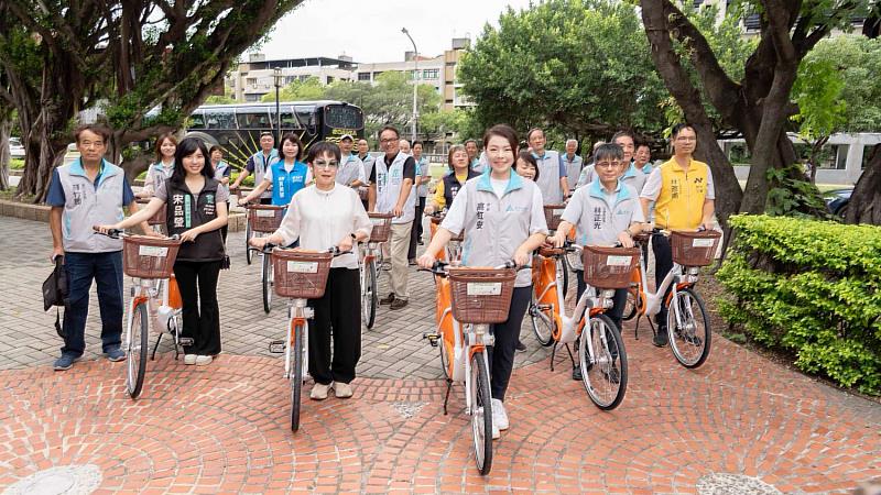 竹市府今日舉辦「YouBike營運10周年暨21站啟用記者會」。