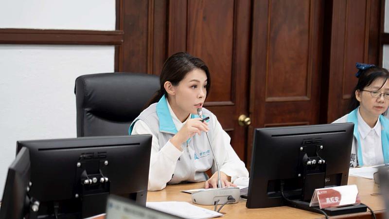 高虹安市長召開交通改善小組會議，聚焦天府路廊人行環境。