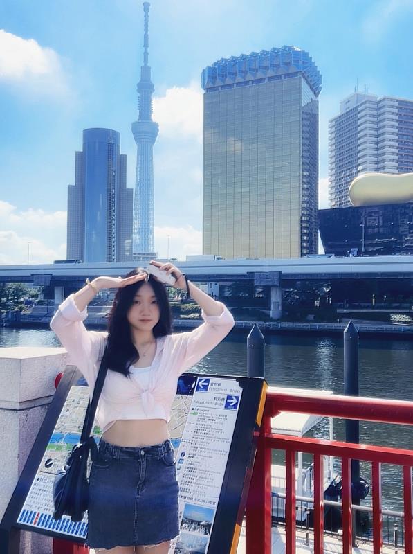 進入升大學重考班前,彭睿筠到日本東京玩。