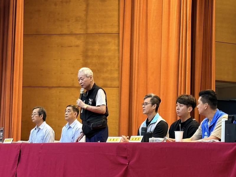 體育會理事長鄭耕亞出席開幕儀式。