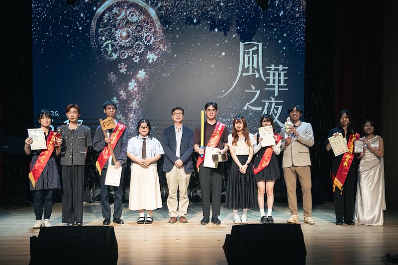 人文社會學院各系學會會長交接傳承