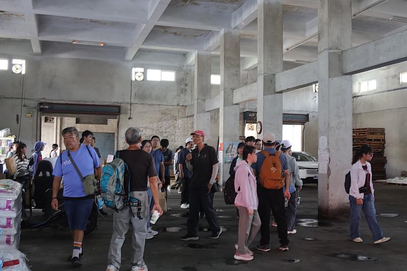 南大文資系透過竹山聚落踏查，從地方空間與文化景觀中認識歷史脈絡，累積田野調查經驗。