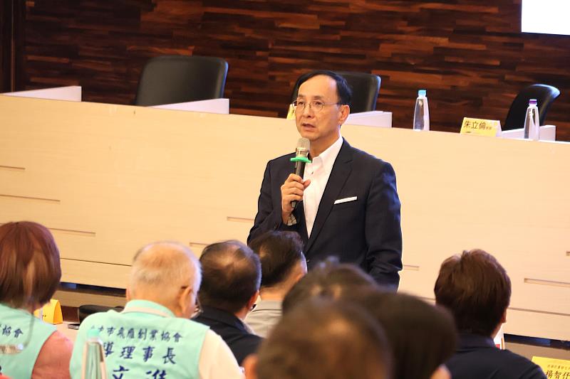 朱立倫指出，AI競賽表面上是算力競爭，本質上更是能源競爭；穩定、充足且具韌性的電力供應，將成為台灣維持國際競爭力的重要基礎。