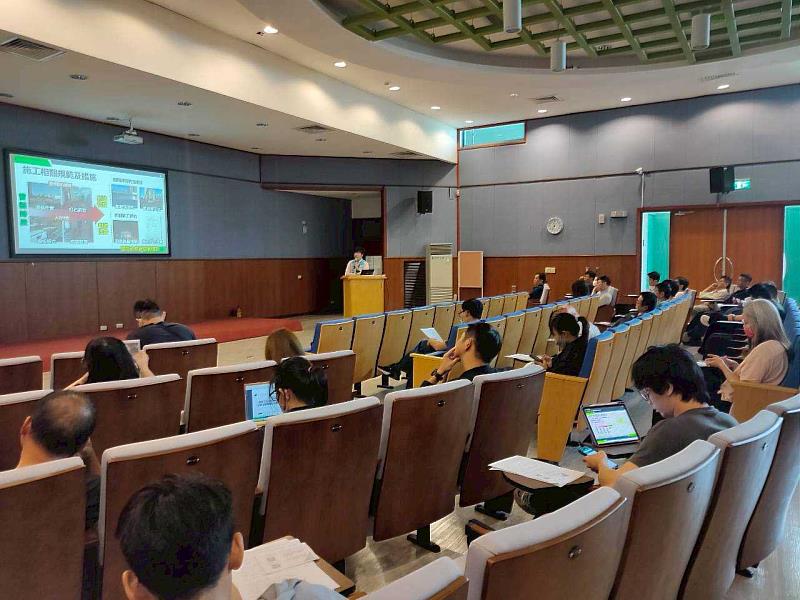 定期舉辦營建工程相關議題宣導會議