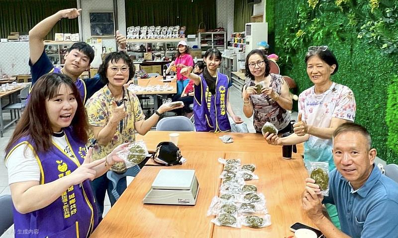 透過傳統艾草粿製作,分享在地飲食文化,增添節慶氛圍。