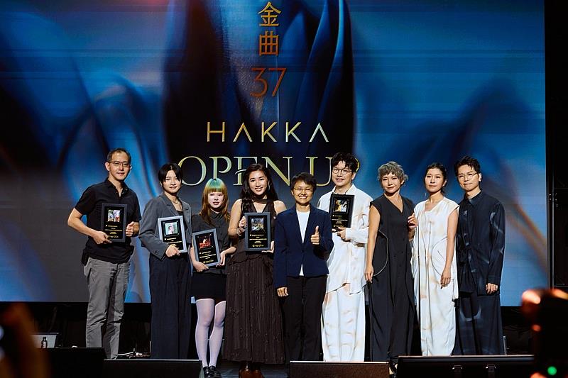 最佳客語專輯與最佳新人入圍頒獎。