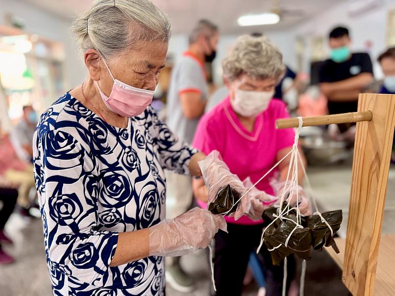 崙元廊道共學增韌擴散計畫以雲林為重要實踐基地,推動食農教育及健康樂齡,深受社區支持。